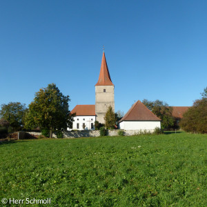 Blick auf Kirche in Theilenhofen